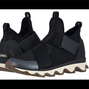 Sorel Kinetic Sneaker Black size 9.5